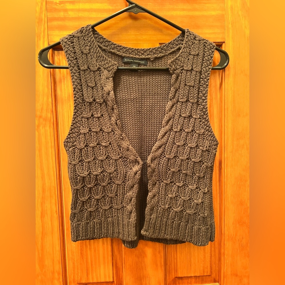 NWOT Banana Republic top